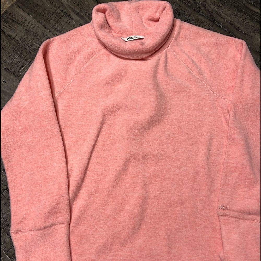 DSG fleece material sweater 